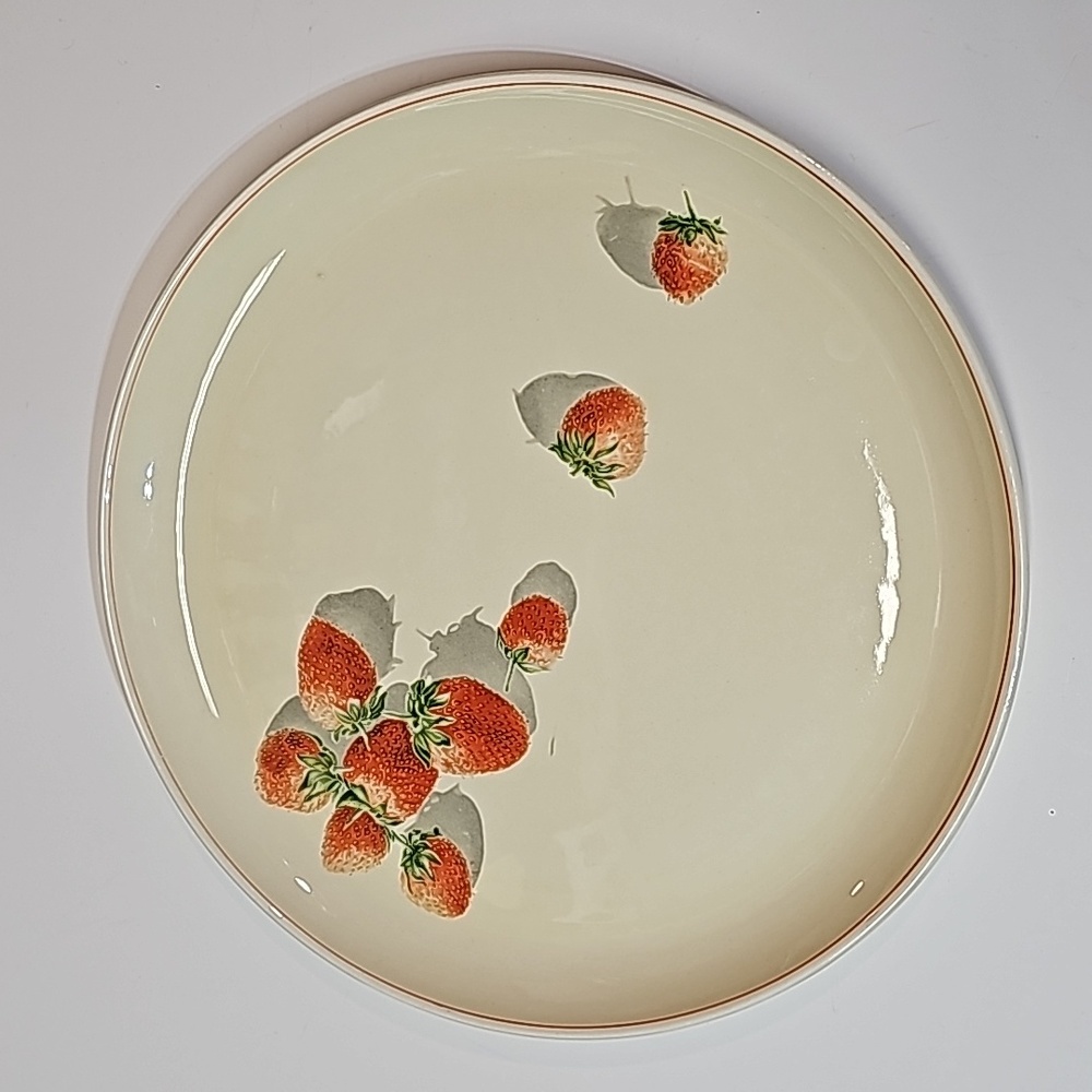 Vintage MCM Cavitt-Shaw W.S. George Strawberry Dinnerware 10.25" Cream Plate